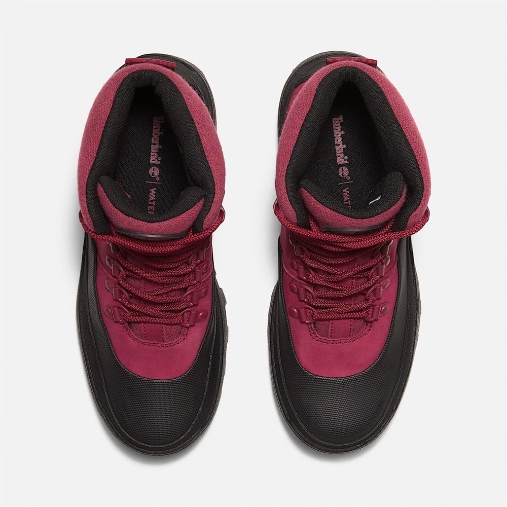 Timberland
leather boots - Picture 2 of 9